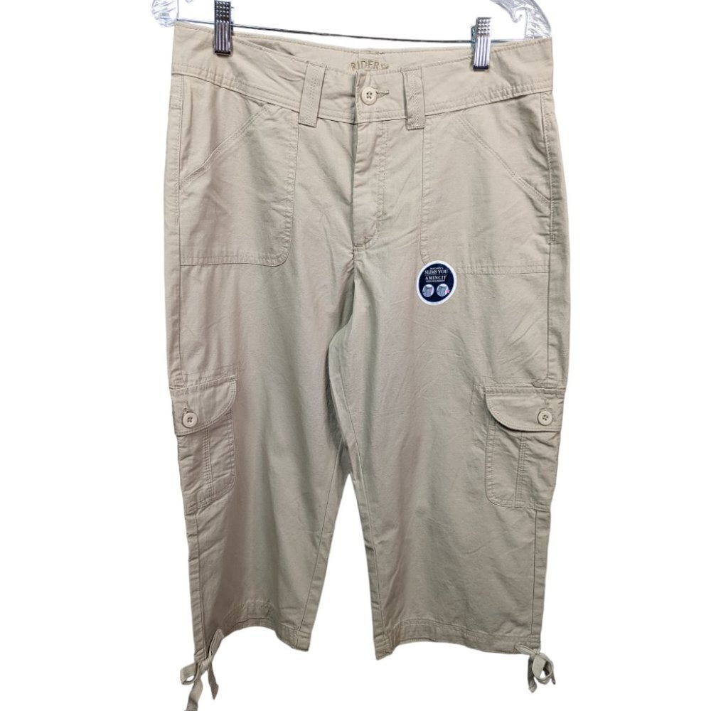 RIDERS BY LEE Cargo Slimming Cotton Capris Light Khaki Size 8M NWOT